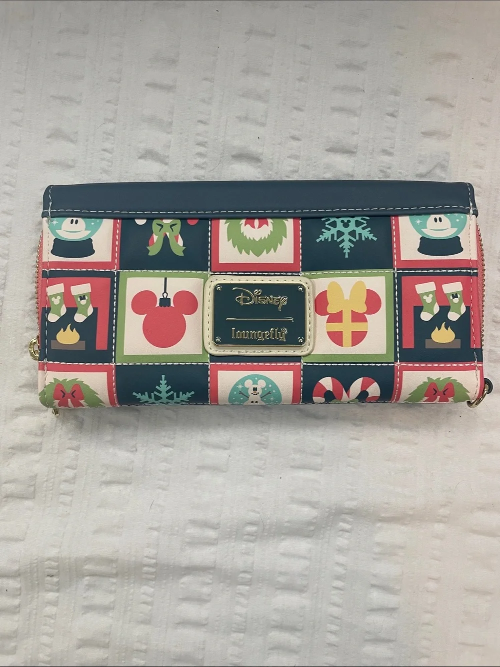 Loungefly Disney Mickey & Minnie Sledding Holiday Winter Wallet (NO Wristlet)